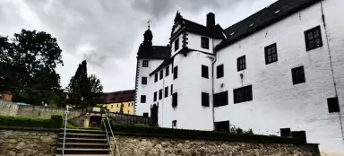 Passeio pelo Castelo de Lauenstein