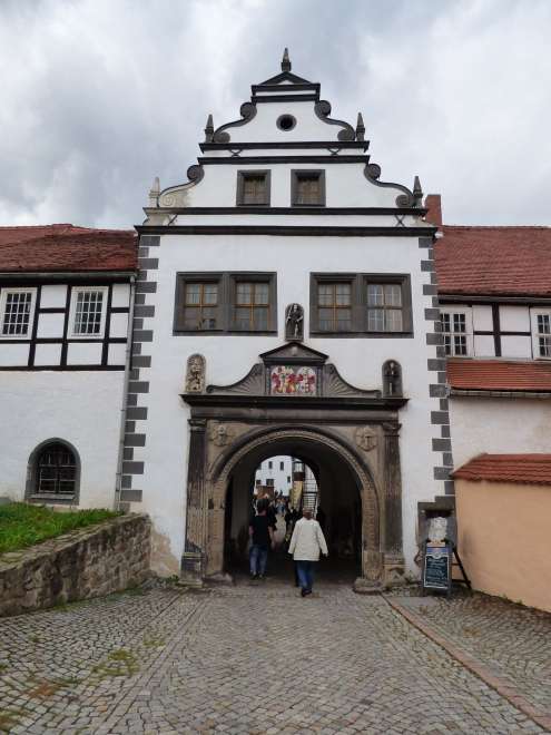 L'entrée du château