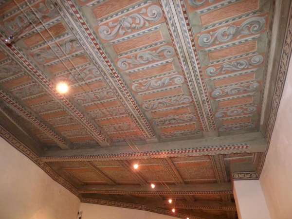 Plafond en bois d'origine