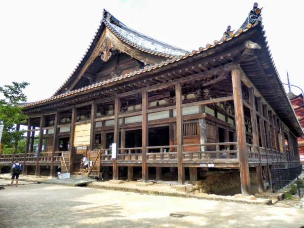 Shinkoji wooden temple