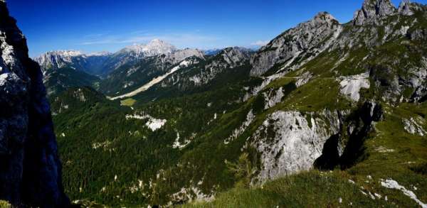 Um paraíso para motociclistas nos Alpes Julianos