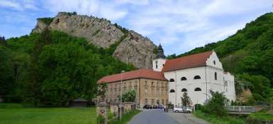 Svätojánska skalné stena
