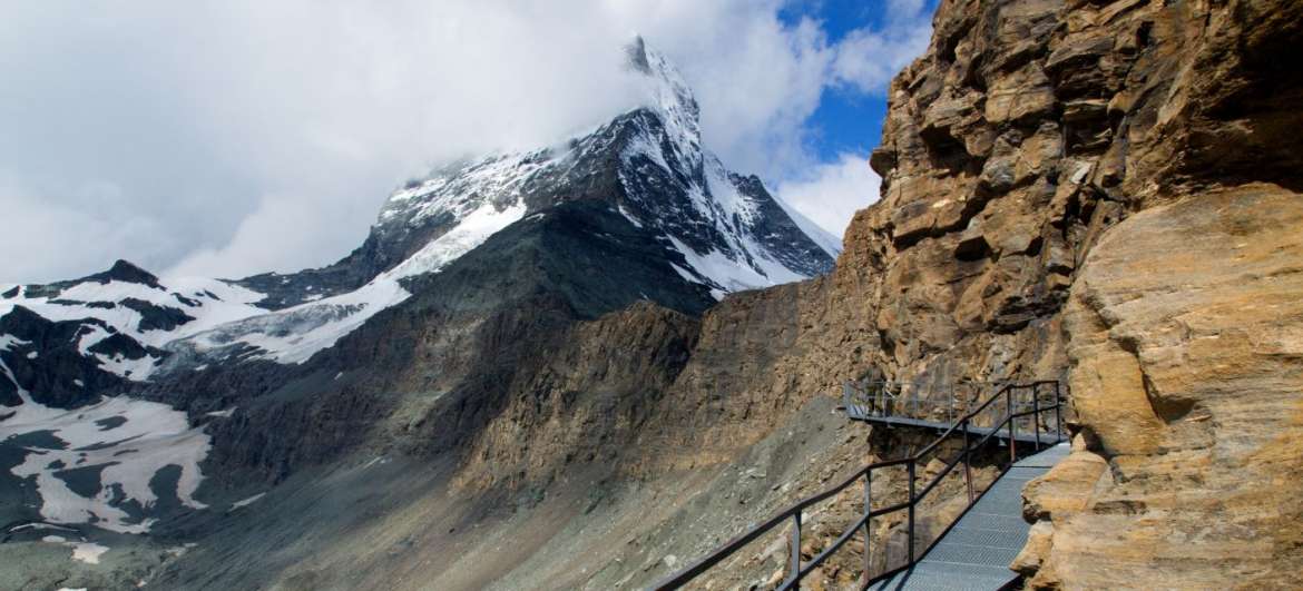 Ascent to the base camp below the Matterhorn: Hiking
