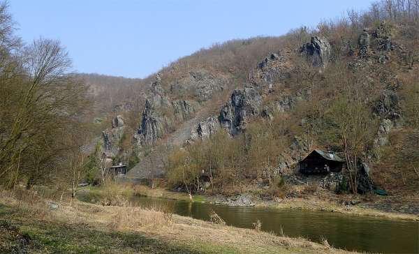 岩石峡谷
