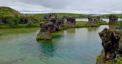 Piedras de dragón en Höfði