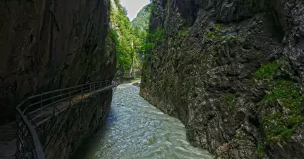 Soutěska Aareschlucht