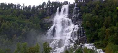 Tvindefosse-Wasserfall