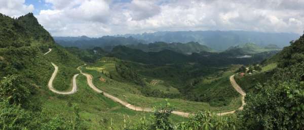 De camino al pueblo de Quan Ba