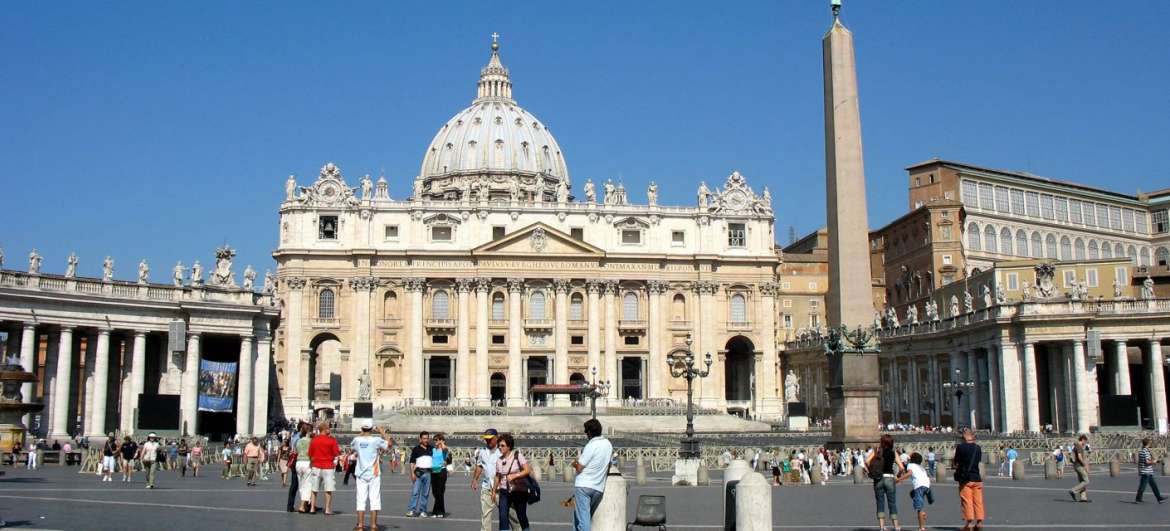 Ватикан: Памятники