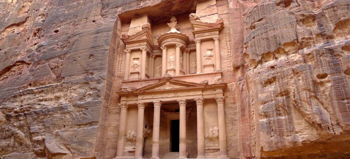 Artigos A cidade rochosa de Petra