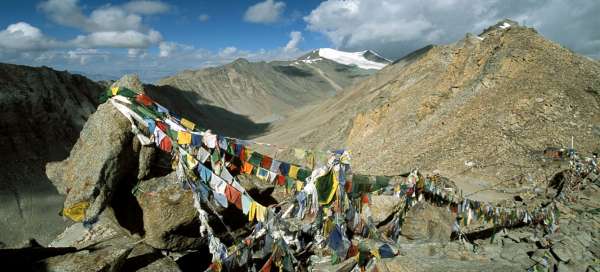 The world's highest road passes: Accommodations