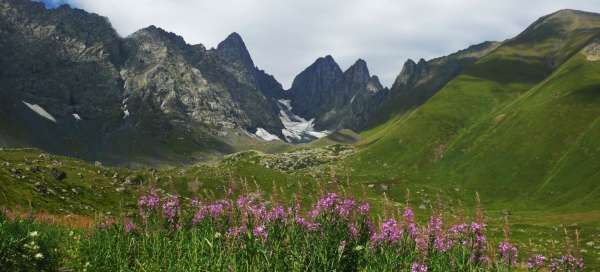Wanderung über den Chauki-Pass: Unterkünfte