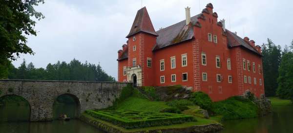 Schloss Červená Lhota: Unterkünfte