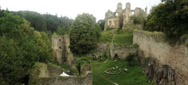 De ruïnes van het kasteel Dívčí kámen