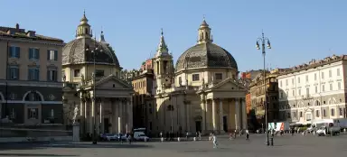 Praça Piazza del Popolo
