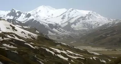 Xinaliq-Wanderung - Blick auf Shahdagh