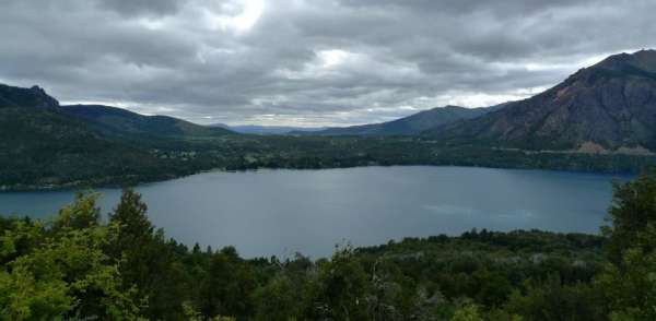 Výhľad na jazero Lago Gutierrez