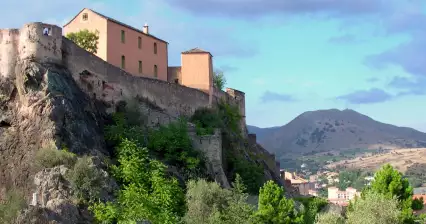 Крепость Citadelle de Corte