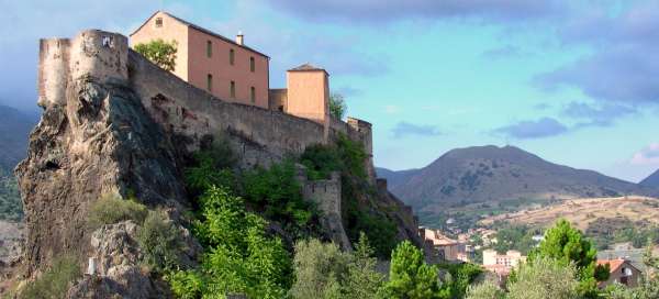 Pevnost Citadelle de Corte: Počasí a sezóna
