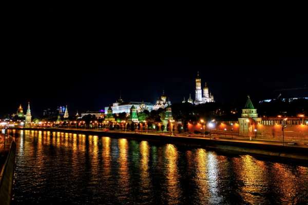 Along the Moscow river