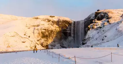 Winter Skógafoss