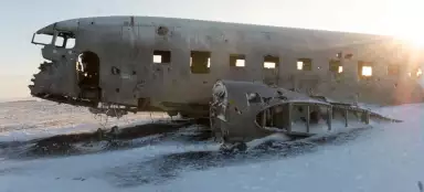 L'aereo DC3 si è schiantato