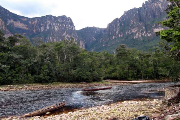 Al Campo Base Salto Angel