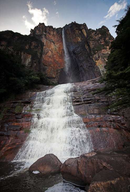 Salto Angel z mniejszego wodospadu