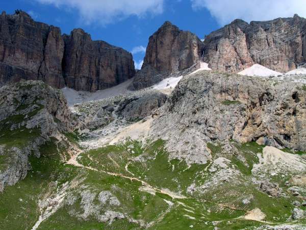 Unter dem Sella-Massiv