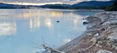Озеро Роторуа