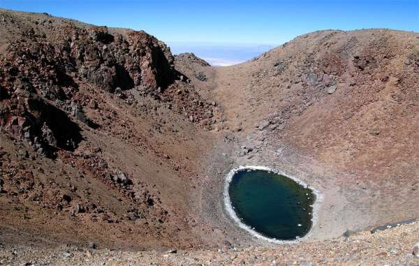 The lake in the crater