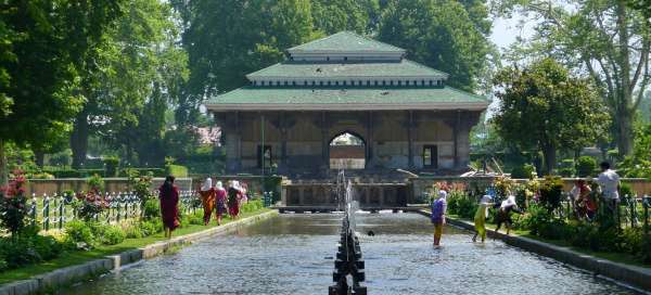 Giardini Mughal di Nishat e Shalimar