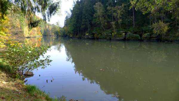 Nebákov Pond