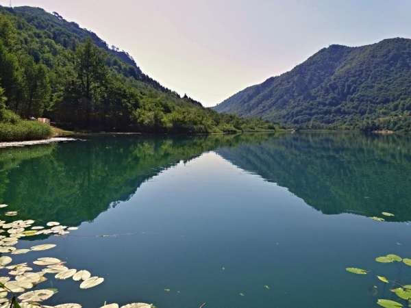Озеро Борачко