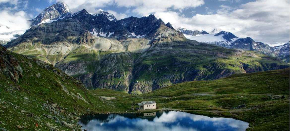 Caminhadas e escaladas nos Alpes Valais: Turismo