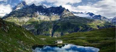 Wanderungen und Bergbesteigungen in den Walliser Alpen