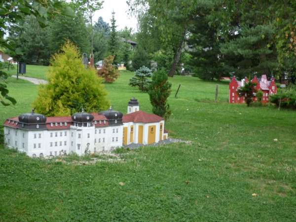 Miniaturen van kastelen en kastelen