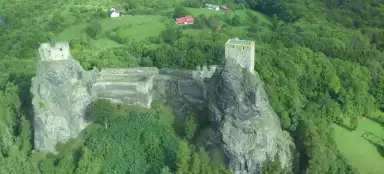 보헤미안 파라다이스 상공의 관광 비행