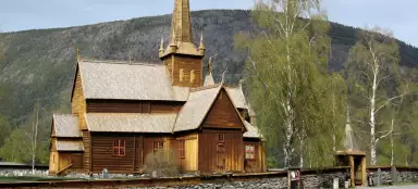 Колонная церковь в Ломе