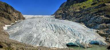 Haugabreen Glacier