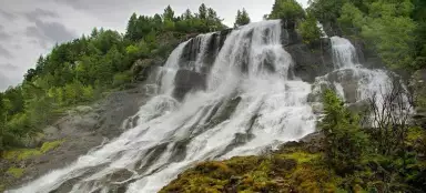 Wodospad Furebergsfossen