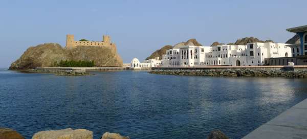 Prohlídka Starého Muscatu: Ubytování