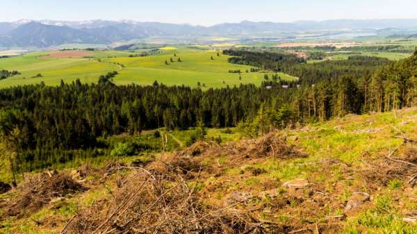 Vues de Liptov et des Basses Tatras