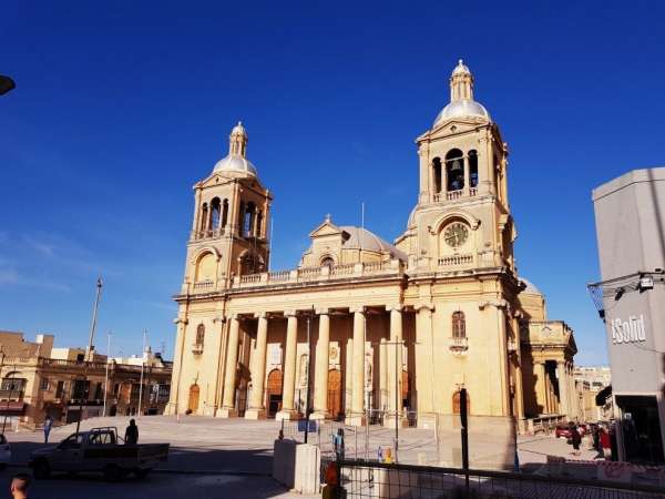 Przedmieścia Valletty - Kościół parafialny Paola