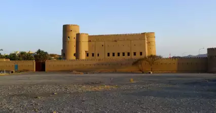 Hrad Birka Al-Mawz