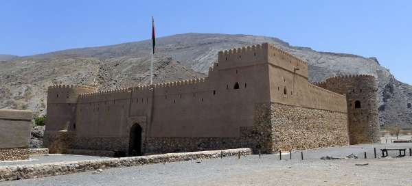 Al Awabi-kasteel: Accommodaties