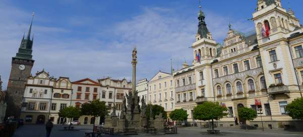 Praça Pernštýn em Pardubice: Refeições
