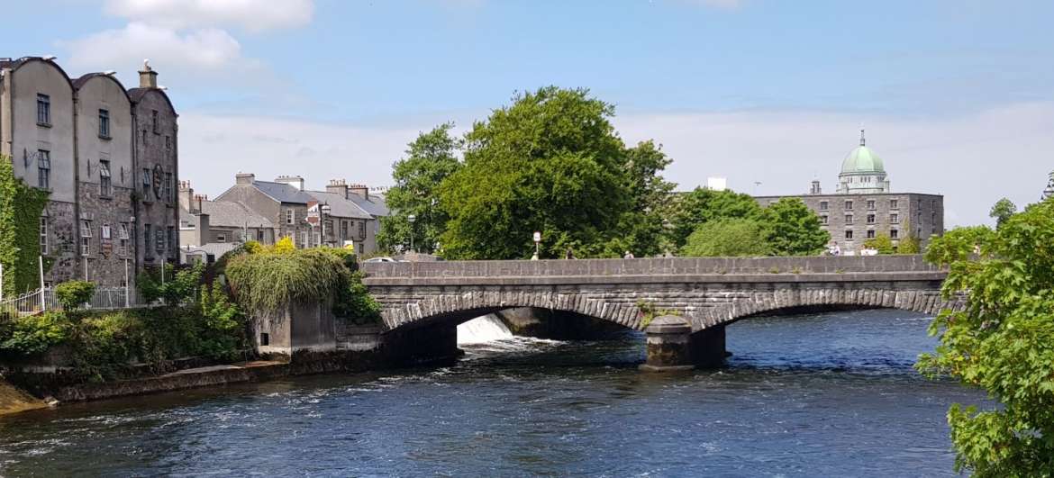Tour of Galway: Hiking