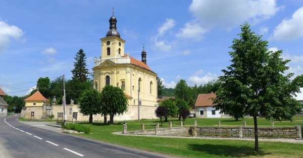 Iglesia de St. Wenceslao en Veliš