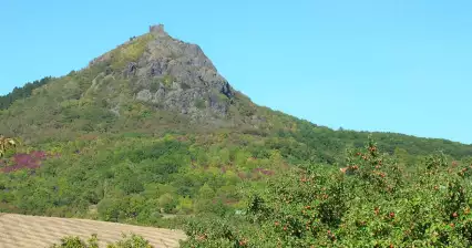 Zřícenina hradu Košťálov